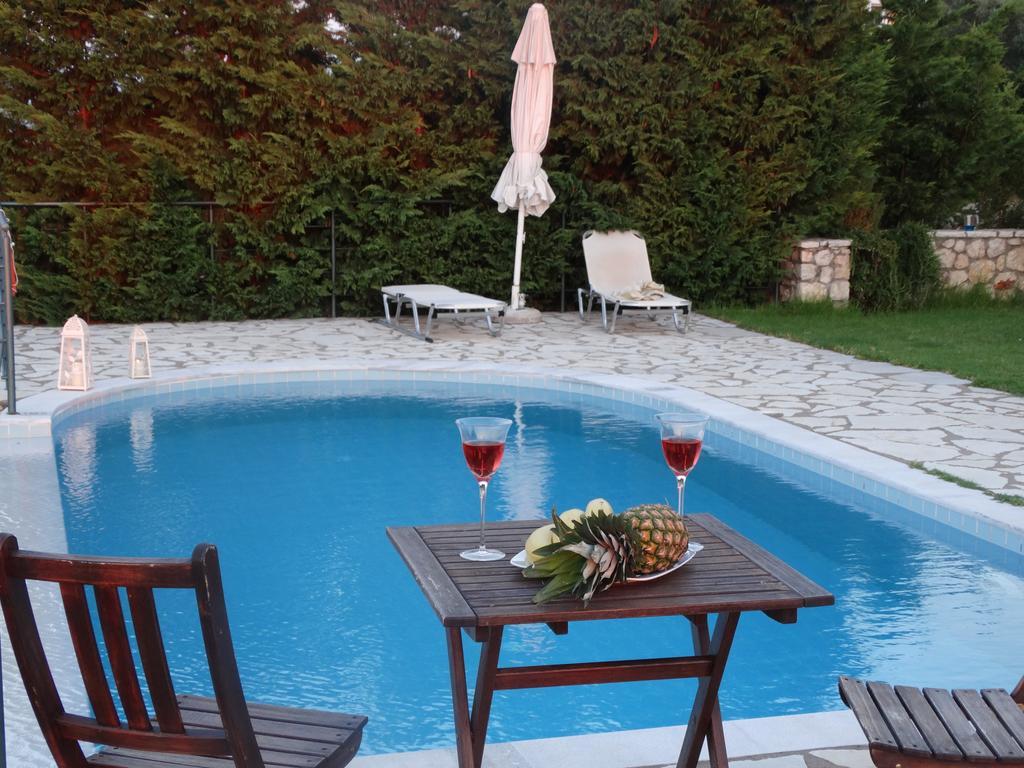 Villa Stamata Tsoukaládhes エクステリア 写真