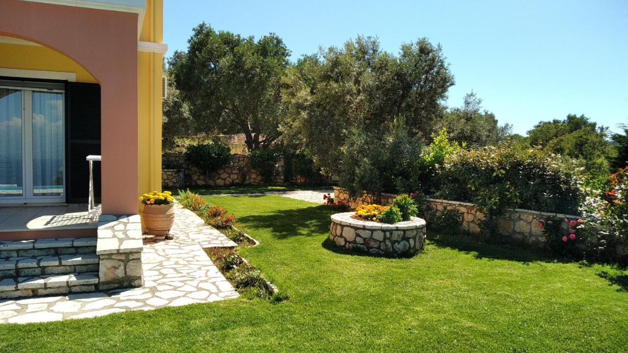 Villa Stamata Tsoukaládhes エクステリア 写真